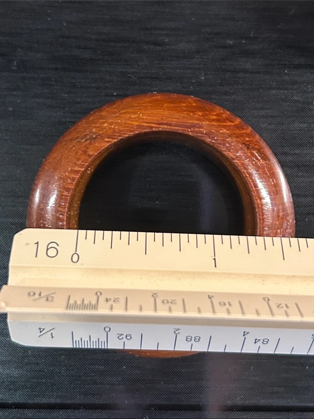 16 Wooden Napkin Rings